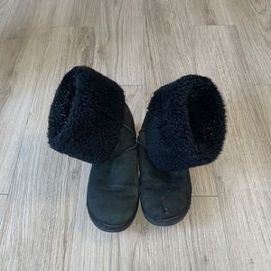 Tall black Uggs